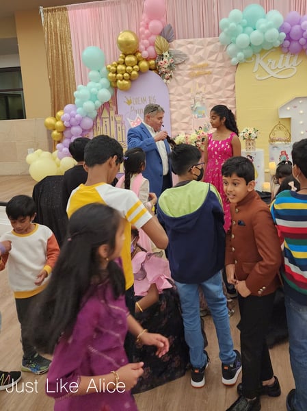 Children's Magician for Kids Birthday Parties and School Events - Gallery image