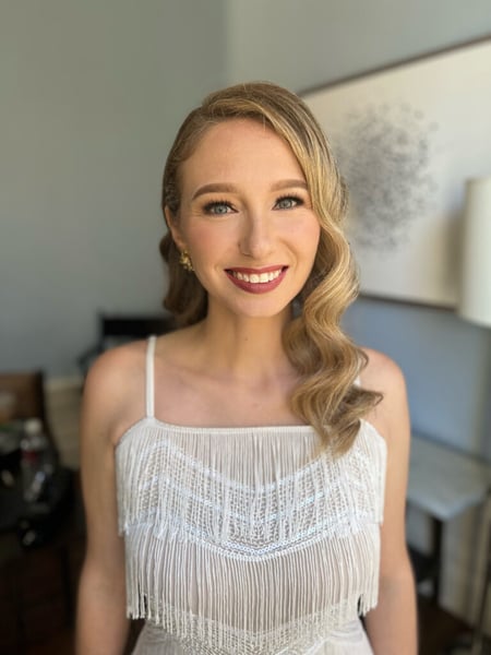 On-Location Eyelash Tint Treatment Session for Natural Look - Featured image