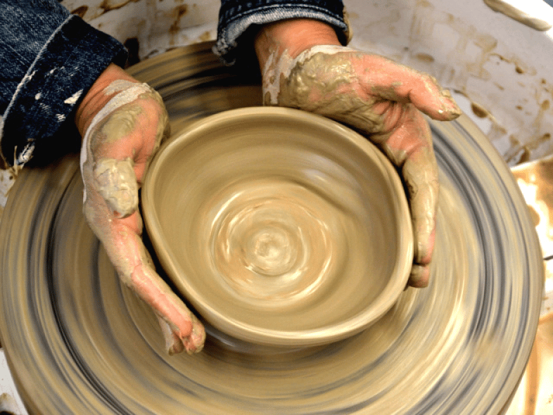 Hands-On Pottery Wheel Throwing - Gallery image