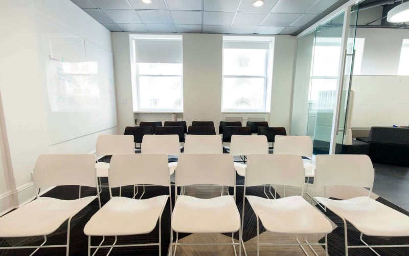 Meeting Room with Natural Light for Events in Lower Nob Hill - Gallery image