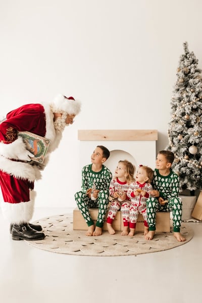 Santa Claus for Hire — 35-Year Veteran with Special-Needs Experience - Gallery image