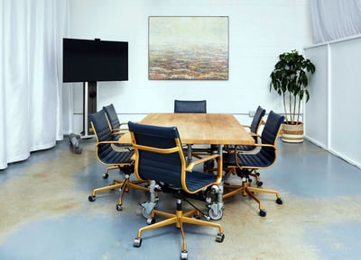 Elegant Meeting Room for Special Occasions