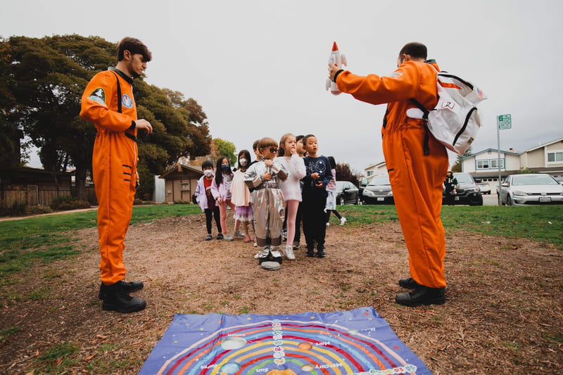 Bubble Show Themed Character Party Entertainer for Kids - Gallery image