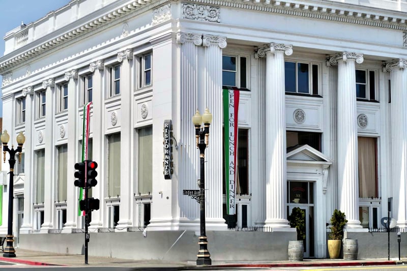 Intimate Restaurant | Private Events in Downtown - Gallery image