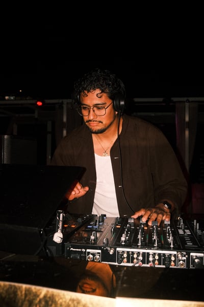 DJ Services: Corporate, Festival, Wedding - Gallery image