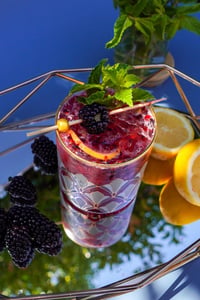 Classic Mobile Bar Service for Intimate Wedding Celebrations Bar Services - Featured