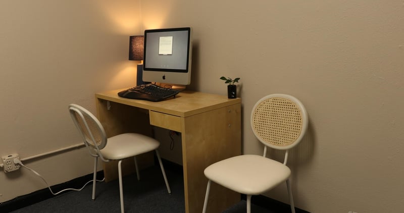 Modern Minimalist Creative Studio Space - Gallery image