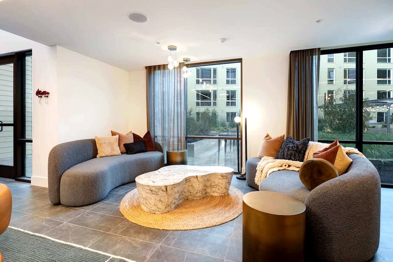 Captivating Lounge for Private Events - Gallery image