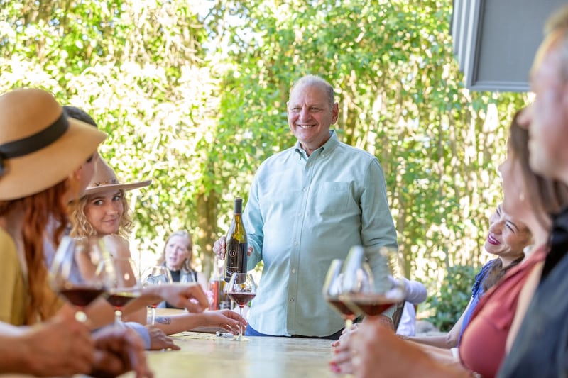 Six Wine Seated Tasting With Paired Bites and Vineyard Views - Gallery image