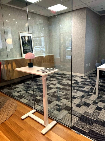 Meeting Room with Natural Light for Events in Financial District - Gallery image