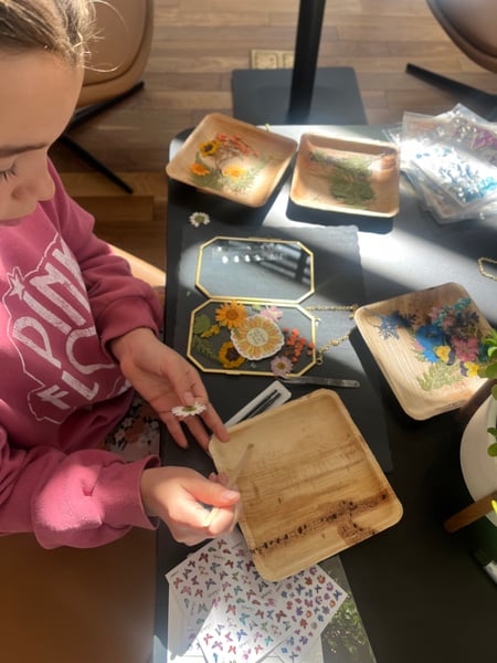 Framed Pressed Flower Art Workshop with a Floating Glass Frame - Gallery image