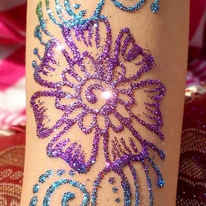 Wedding Cocktail Hour Body Art Duo (2 Artists, 2-4 Hours)