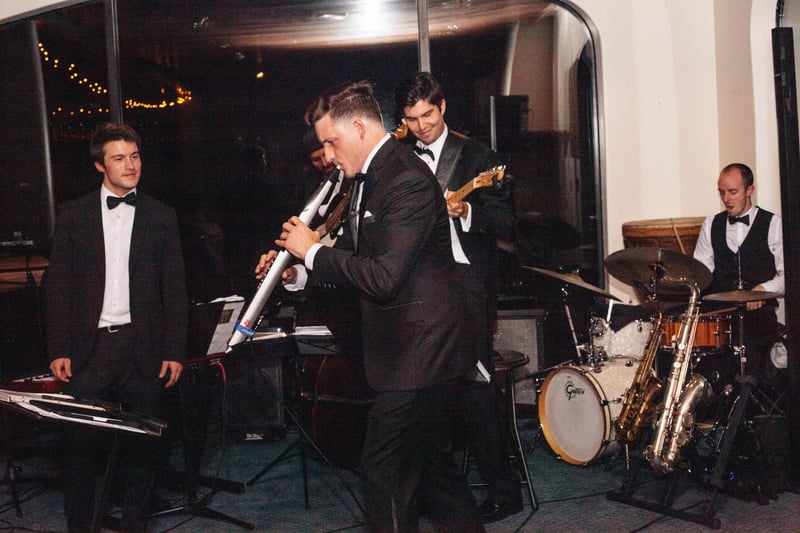 Live Music Live Band for Oakland Wedding and Corporate Events - Featured image