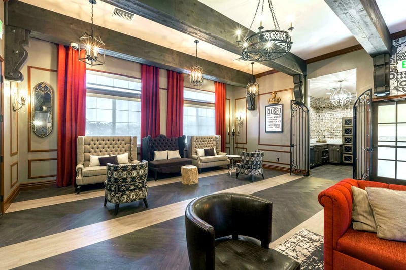 Sophisticated Clubhouse for Events - Featured image