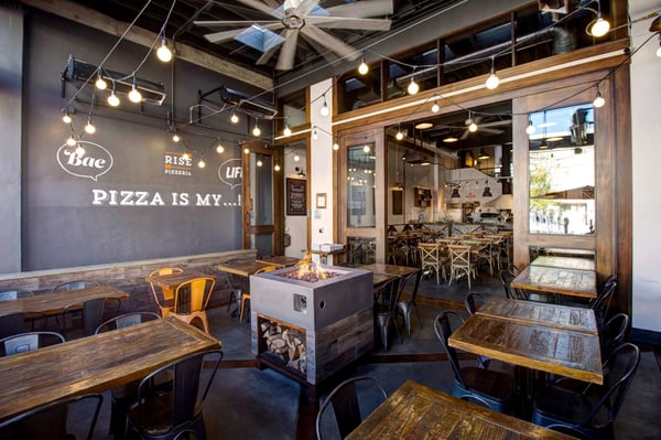Elegant Restaurant for Celebrations in Downtown - Anniversary in Burlingame - Featured image