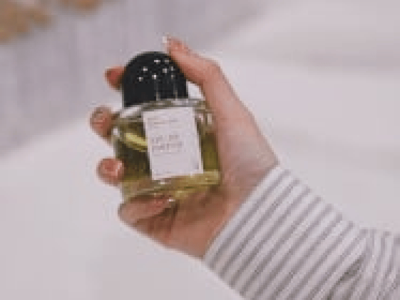 Signature Perfume Crafting Workshop - Gallery image