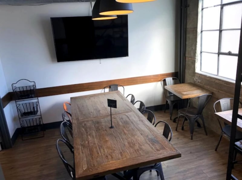 Radiant Restaurant for Celebrations in Downtown - Gallery image