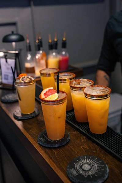 Mobile Bar Service for Intimate Events with Custom Cocktails - Gallery image