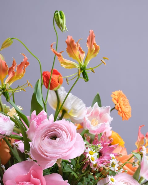 Parfait Floral Arrangement Set for Modern Weddings and Events - Gallery image