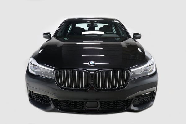 Executive BMW 740i Chauffeured Rental for Weddings & Celebrations - Anniversary - Featured image