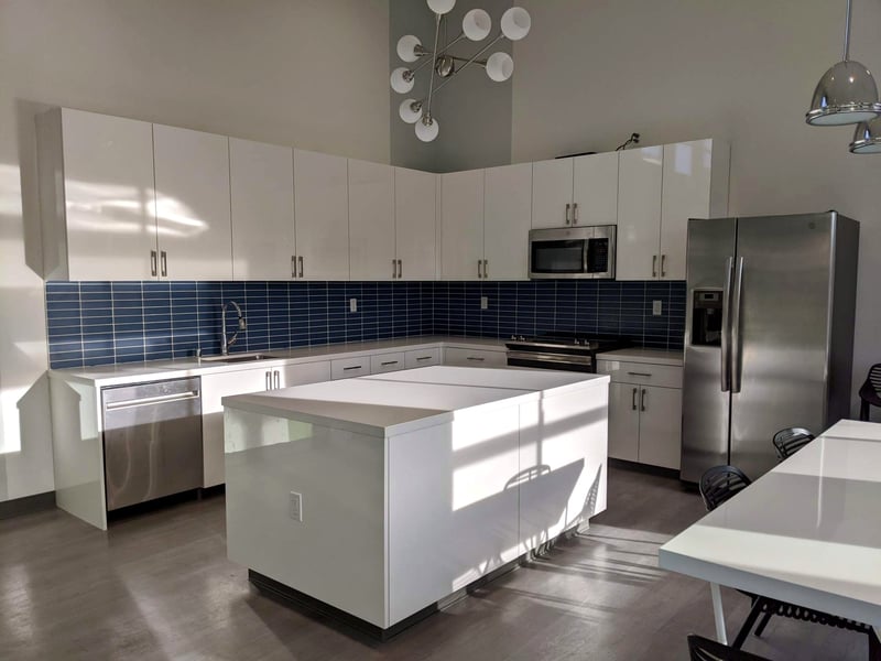 Intimate Clubhouse for Gatherings in Redwood Shores - Gallery image