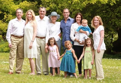Family Portrait Photography One-Hour Outdoor Family Session
