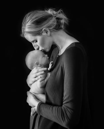 Newborn Photography Studio Session Two-Hour Baby Sibling Set - Baby Shower in San Mateo - Featured image