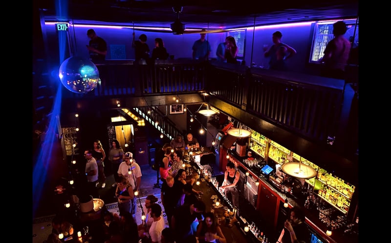 Private Bar & Lounge for Hosting in Lower Nob Hill - Gallery image