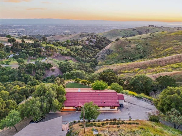 Private Hillside Estate Event Venue Four Hour Package Booking - Anniversary in San Jose - Featured image