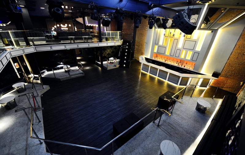 Modern Industrial Event Space with Premium AV - Gallery image
