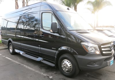 12 Passenger Sprinter Limousine Bus Chauffeured Rental for Events