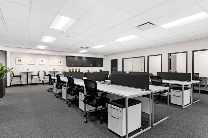 Alluring Meeting Room for Hosting - Gallery image
