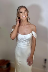 The Belle On Location Wedding Hair and Makeup Services Beauty - Featured