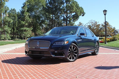 Lincoln Continental Luxury Rental for Celebrations & Group Travel