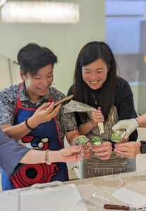 Buttercream Cupcake Decorating Workshop: Succulent Design Experiences in San Francisco - Featured