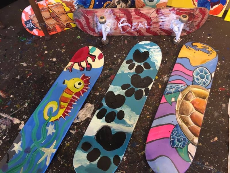 Skateboard Painting Workshop on a Canadian Hard Rock Maple Deck - Featured image