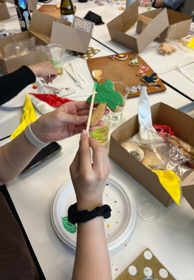 Creative Cookie Decorating Workshop for Team Building – Experiences in Redwood City – photo 4