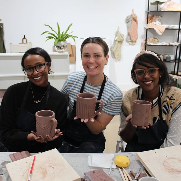 Private Pottery Class for Groups: Mugs, Vases and Pinch Pots - Featured image