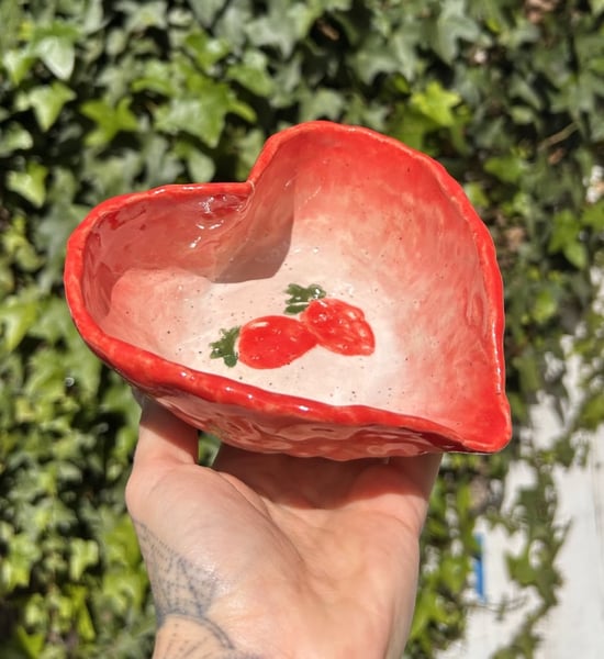 Matcha Tea Bowl Workshop: Pinch, Carve and Decorate Your Bowl - Gallery image