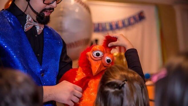 Puppet & Magic Show Duo for Holiday Parties: 45 Minutes - Gallery image