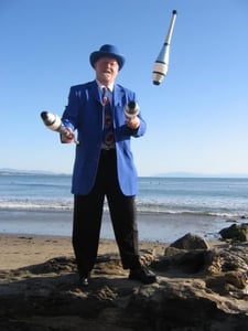 Juggling and Magic Show for Kids Birthday Parties