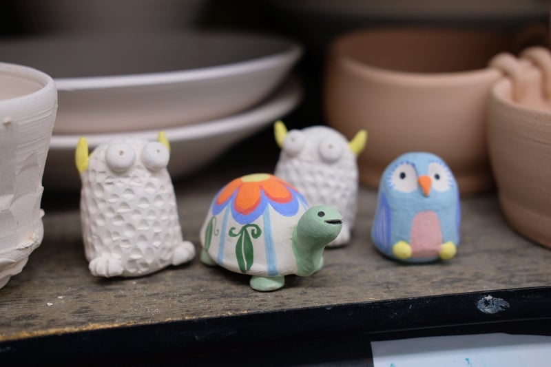 Handbuilding Pottery Workshop: Make a Mug or Vase and Sushi Dish - Featured image