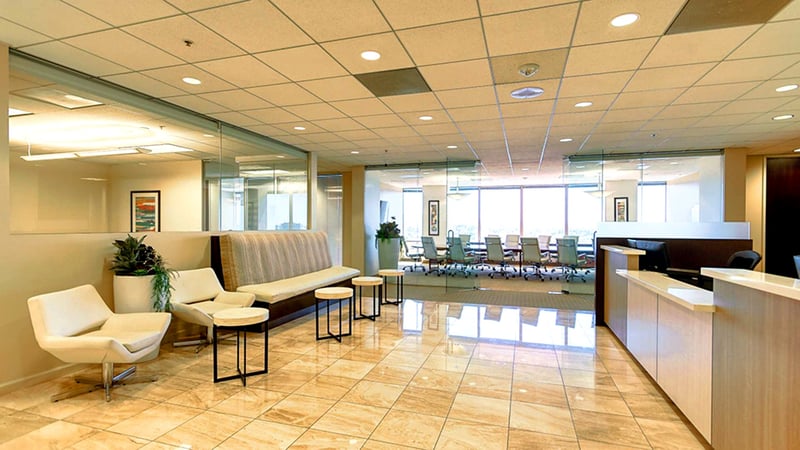 Handsome Meeting Room for Celebrations - Gallery image