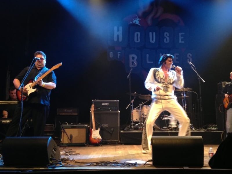 Elvis Impersonator for Weddings and Corporate Events - Gallery image