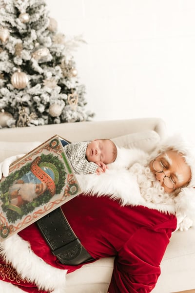 Santa Claus for Hire — 35-Year Veteran with Special-Needs Experience - Gallery image