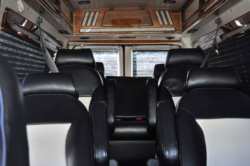 8 Passenger Executive Van Chauffeured Rental for Parties & Events - Gallery image