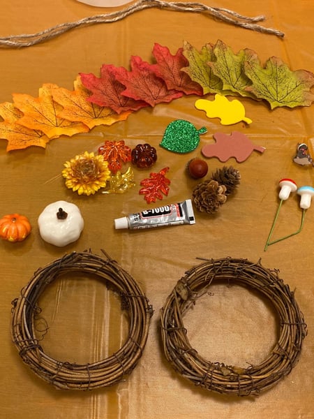 Seasonal Wreath Making Class for Kids - Gallery image