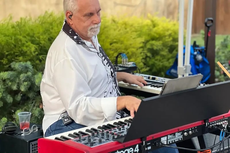 The Essentials Duo Package - Gallery image