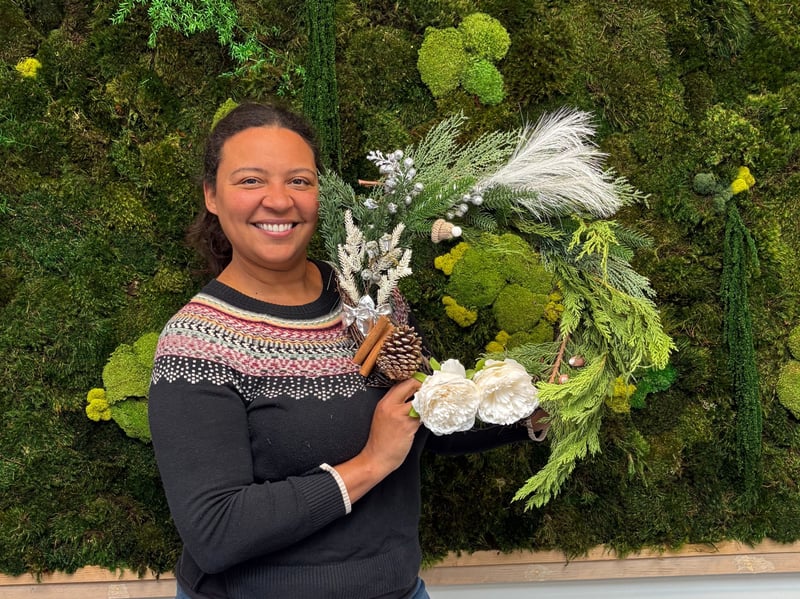 Holiday Greenery Wreath Workshop - Featured image