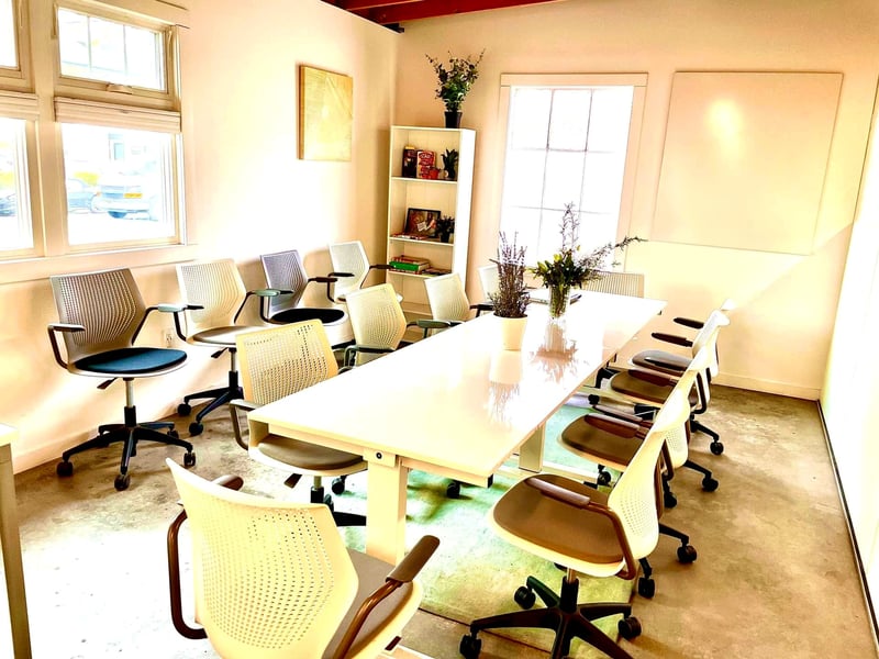 Splendid Meeting Room for Celebrations - Gallery image